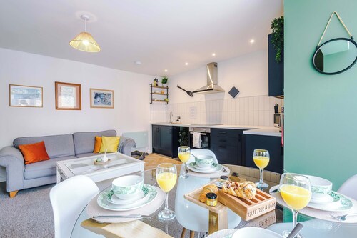 Heart of Buxton | Buxton_Peak District - Stylish 2-Bed Peak District