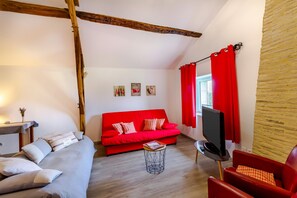 Télévision, cheminée