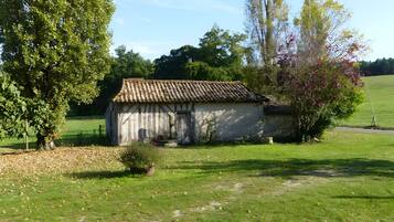 Enceinte de lâhĂ©bergement