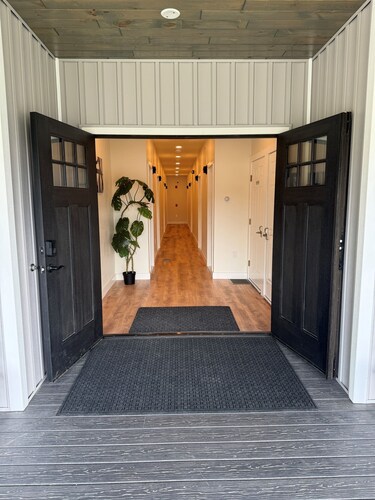 Full Renovation, new construction throughout. 7 of 8 Studios, 1 mile to ASV