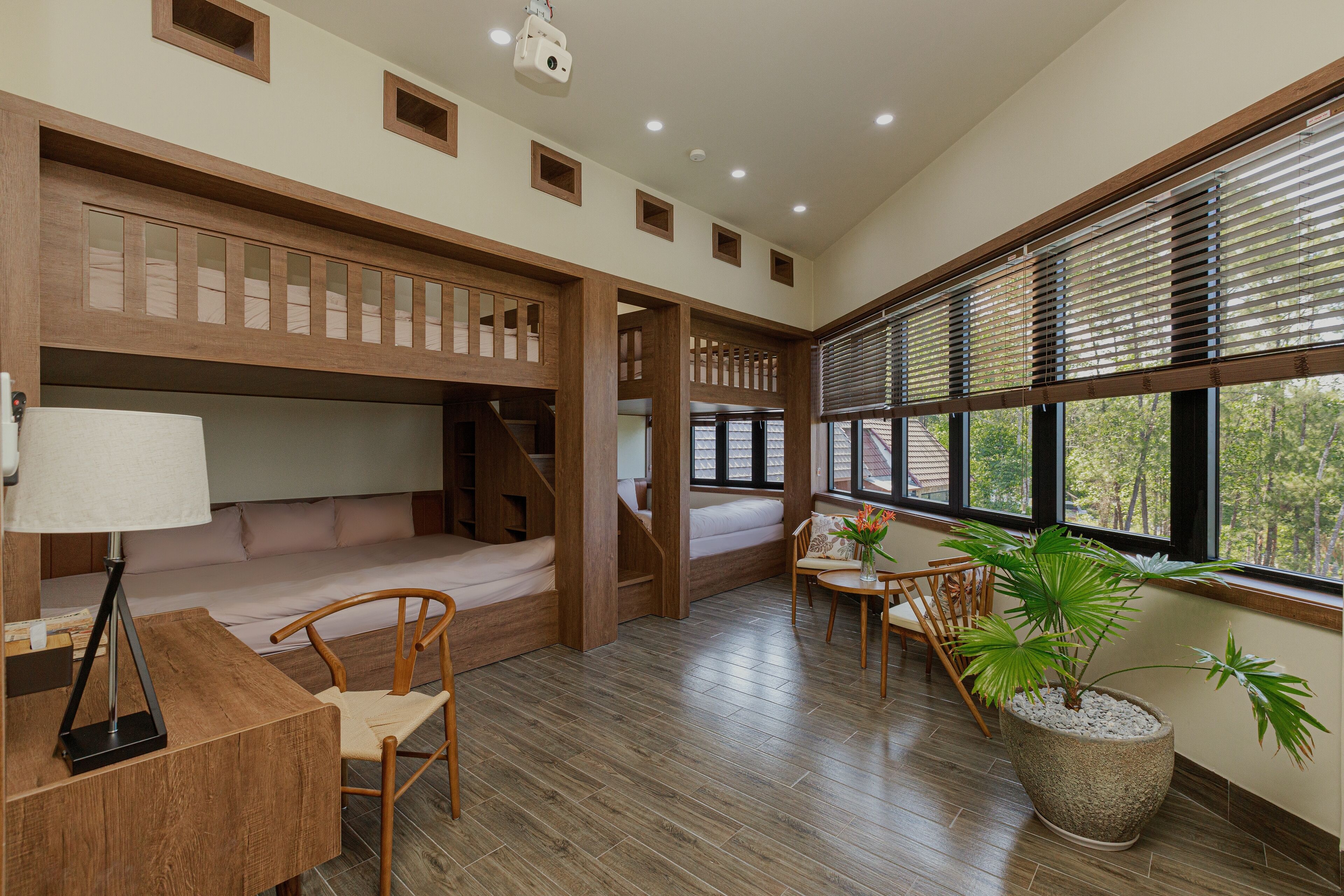 Coffres-forts dans les chambres, bureau