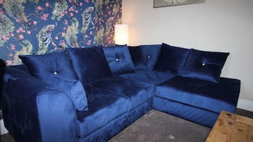 Cottage | Living area