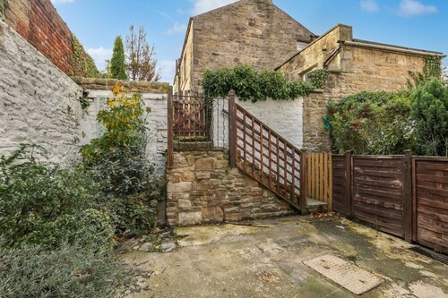 Coria House - North East Escape