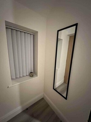 Interior - Contractor &Leisure stay.4BR all en-suite +Parking (Portsmouth)