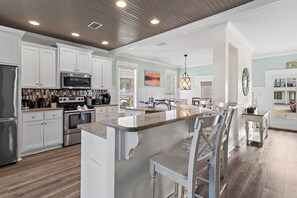 Fridge, microwave, oven, stovetop - 🏖️Private Fenced in Pool-Steps to Beach-Cabana House-Cobia Cabana☀️ (Destin)