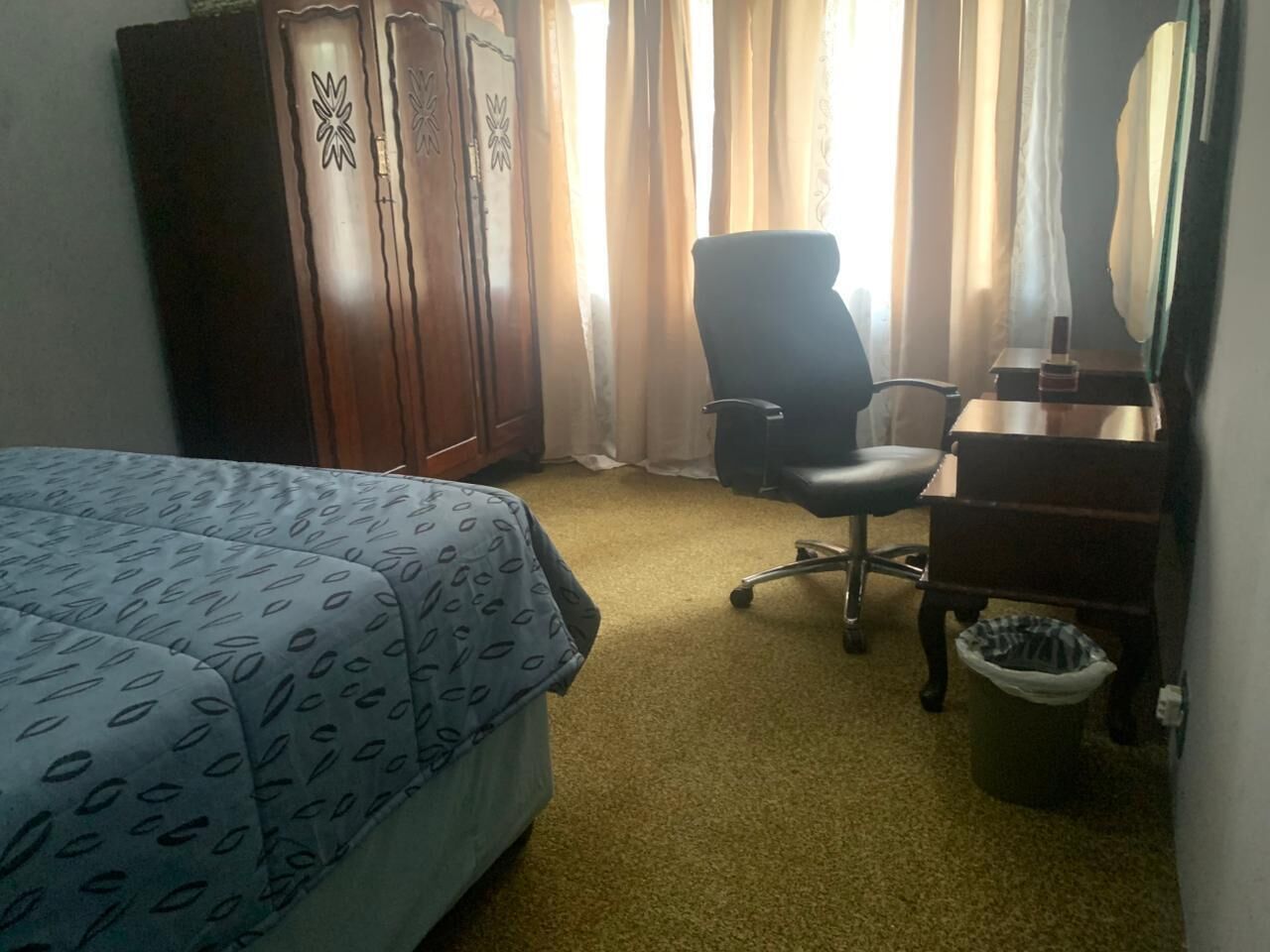 5 sovrum, strykjärn/strykbräda och sängkläder