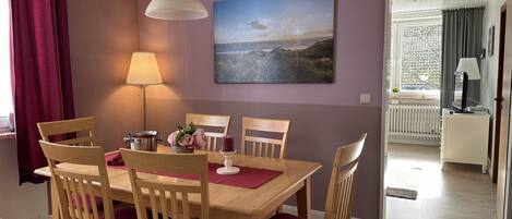 تناول الطعام