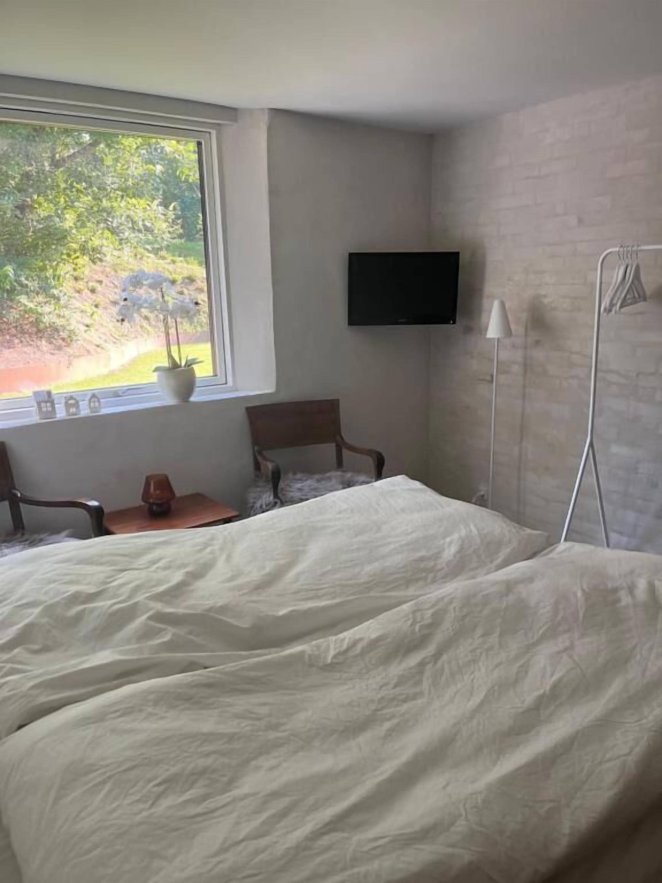 ห้องคอมฟอร์ทดับเบิล, เตียงควีนไซส์ 1 เตียง, ใช้สระว่ายน้ำได้, วิวสวน | สิ่งอำนวยความสะดวกในห้องพัก