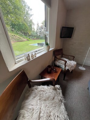 Premium bedding, pillowtop beds, minibar, individually decorated - Winding B&B Silkeborg (Silkeborg)