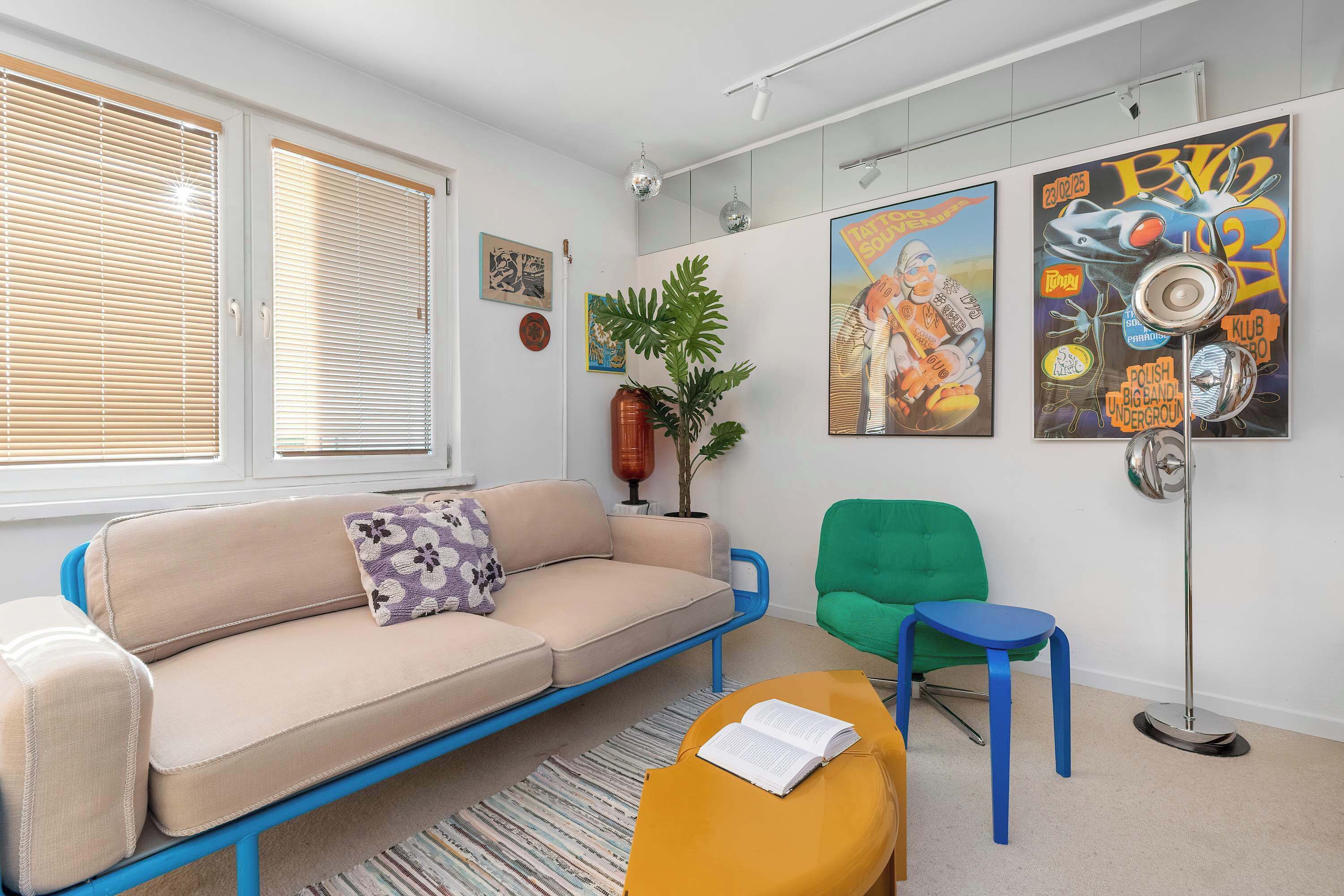 Télévision, espaces bureaux