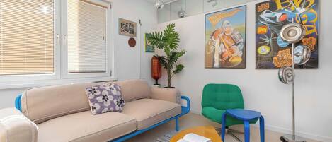 Télévision, espaces bureaux