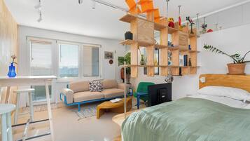 1 habitación, tabla de planchar con plancha, cuna de viaje y wifi