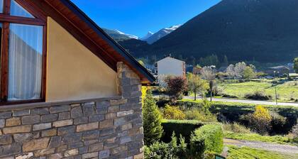 Apartamentos Villanua Collarada 3000