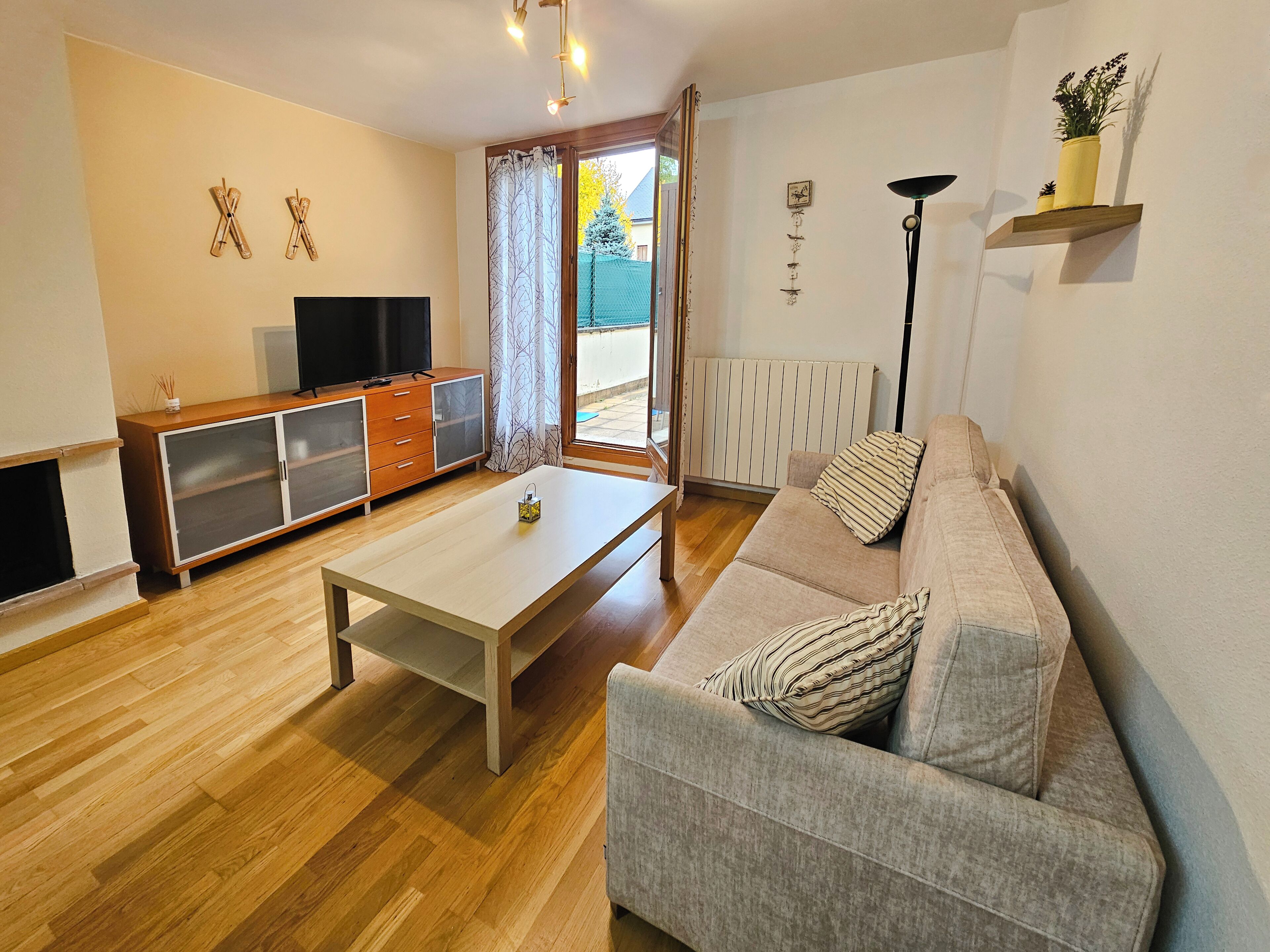 Appartement | Coin séjour | Télévision