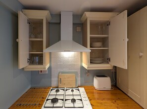 Mikrobølgeovn, brødrister