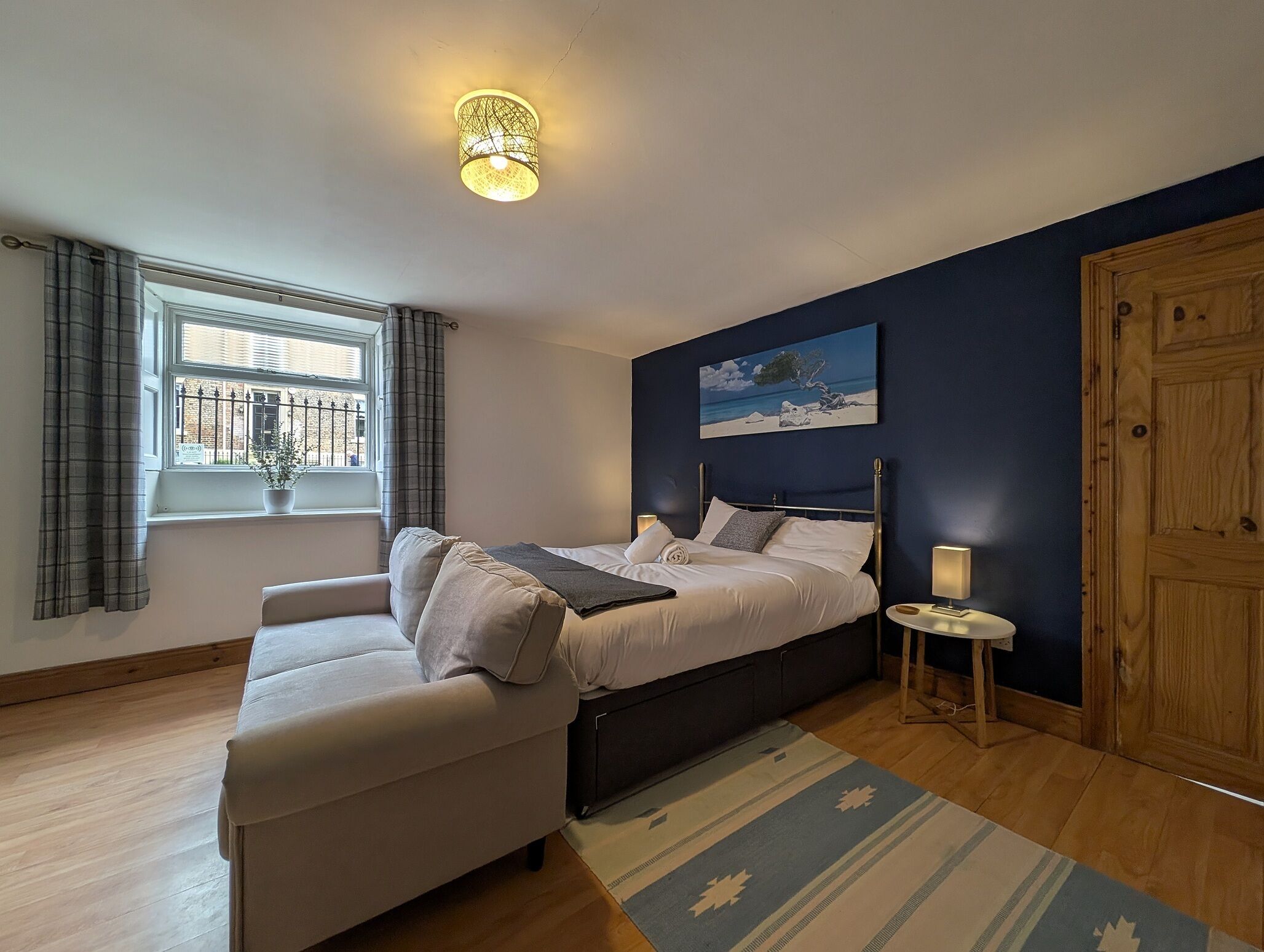 3 bedrooms, iron/ironing board, free WiFi, bed sheets