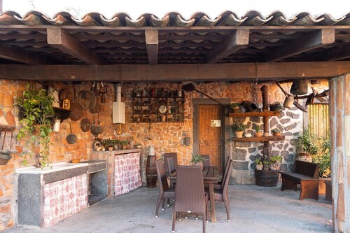 Villa Jelu with Mountain View, Wi-Fi and Air Conditioning