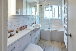 Huis | 1 slaapkamer, een bureau