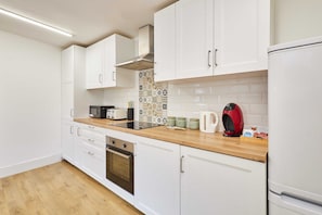 House | 4 bedrooms - Host Stay Seashells (Bridlington)