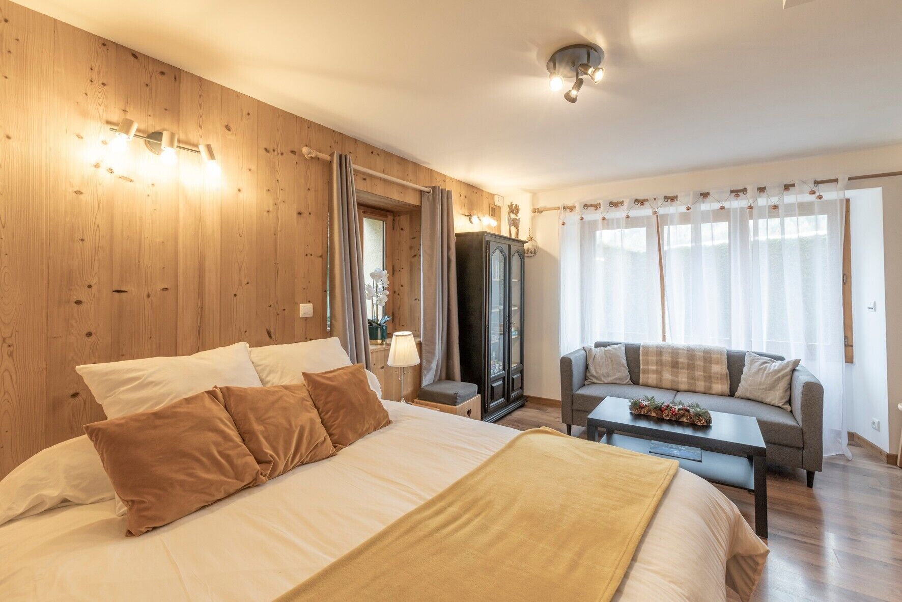 1 chambre, fer et planche à repasser, Wi-Fi, draps fournis