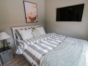 1 chambre, décoration personnalisée, ameublement personnalisé