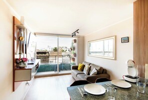 TV, offices - HOM I Calefaccion ArturoPrat MovistarArena Terraza (Santiago)