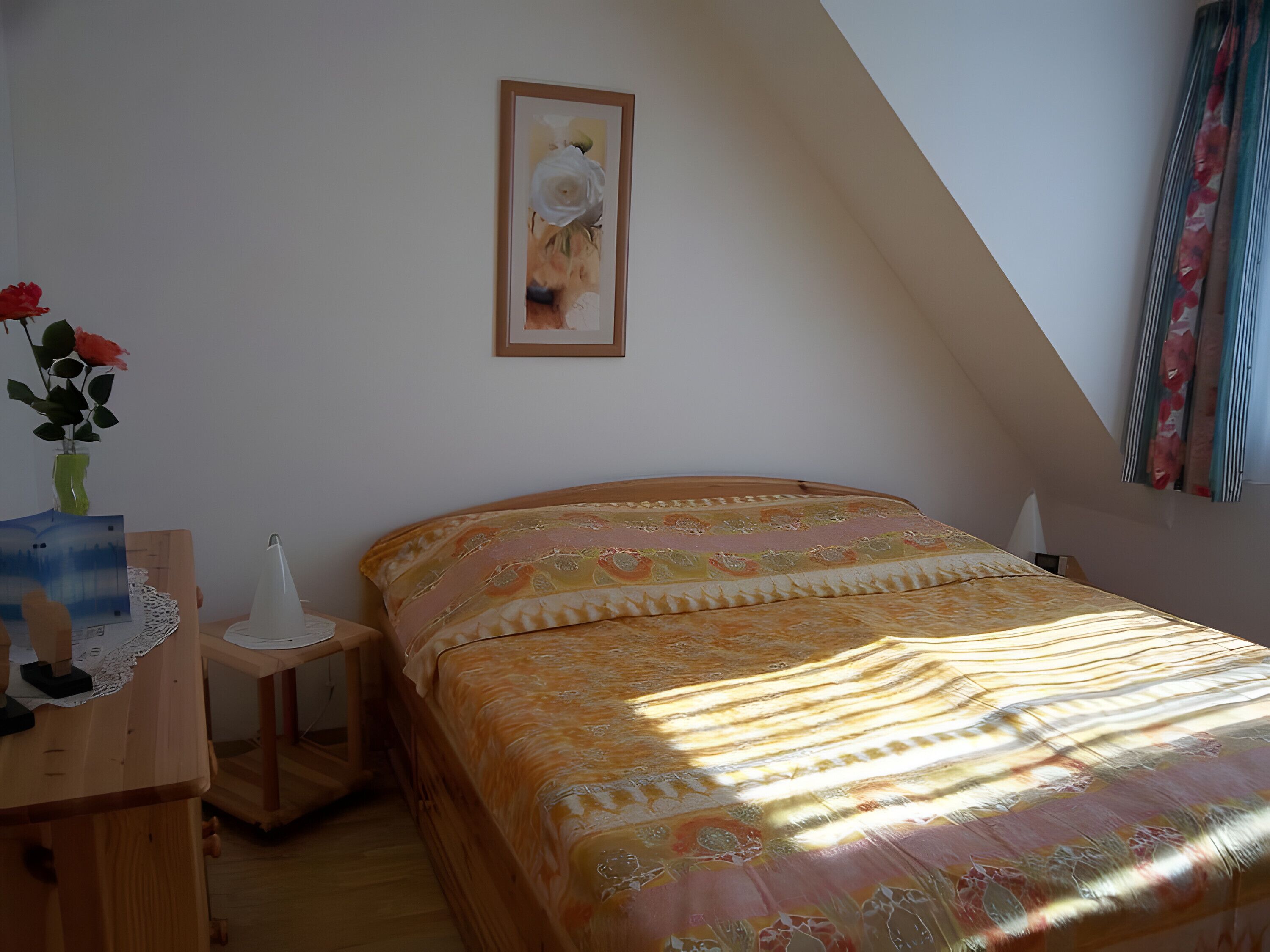 2 Schlafzimmer, Bügeleisen/Bügelbrett