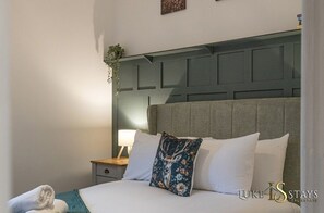 4 chambres, fer et planche à repasser, accès Internet, draps fournis