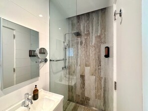 Towels - Condado Condo Retreat | Private Patio (San Juan)