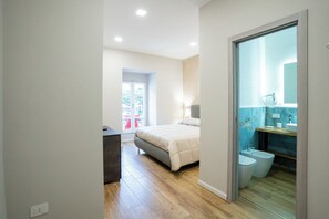 Kahden hengen classic-huone (yksi tai kaksi sänkyä), kaupunkinäköala | Ilmainen Wi-Fi