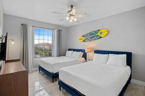 3 bedrooms, iron/ironing board, travel cot, free WiFi - Spacious 3BR Apartment at Vista Cay Resort (Orlando)