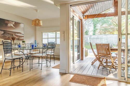 105 m² villa near the ocean with pool and garden