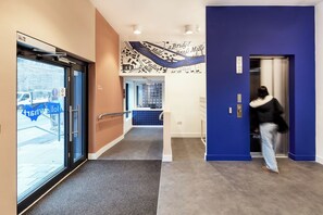 Entrada (vista interna)