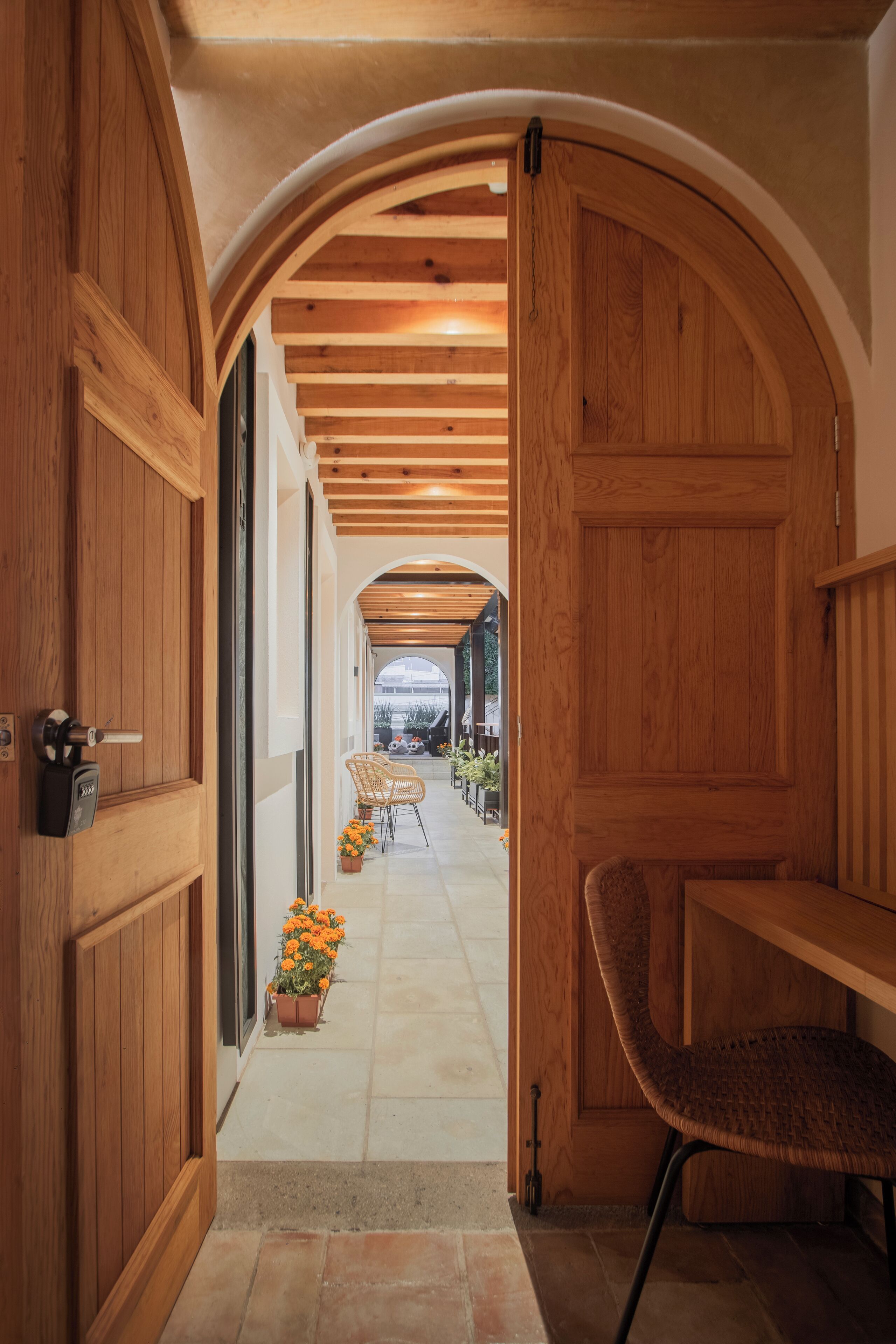 Luxury Double Room | Minibar, in-room safe, desk, iron/ironing board