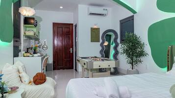 Standard Room | Desk, laptop workspace, free WiFi