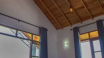 Chambre Double Deluxe, climatisation, vue montagne | Vue de la chambre