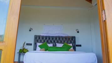 Deluxe Double Room, Air conditioning, Mountain View | Balcony