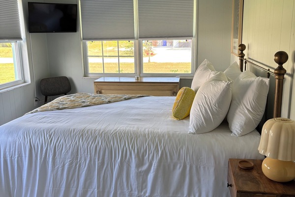 3 slaapkamers, een bureau, een strijkplank/strijkijzer, gratis wifi