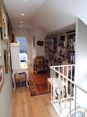 WiFi, bed sheets - By the Water – Guest Room (Guipavas)