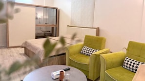 开间 | 免费 WiFi