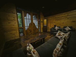 Dobbeltrom, fjellutsikt | Oppholdsområde