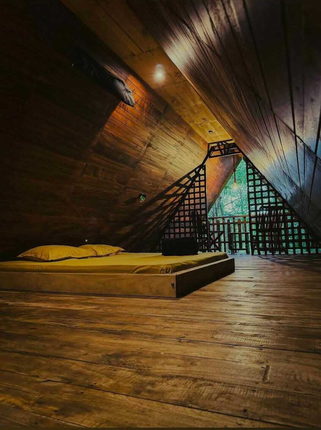 Double Room, Mountain View | In-room safe, desk, laptop workspace, blackout drapes