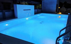 Utomhuspool