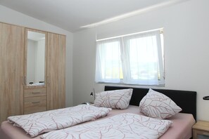 1 Schlafzimmer, WLAN, Bettwäsche