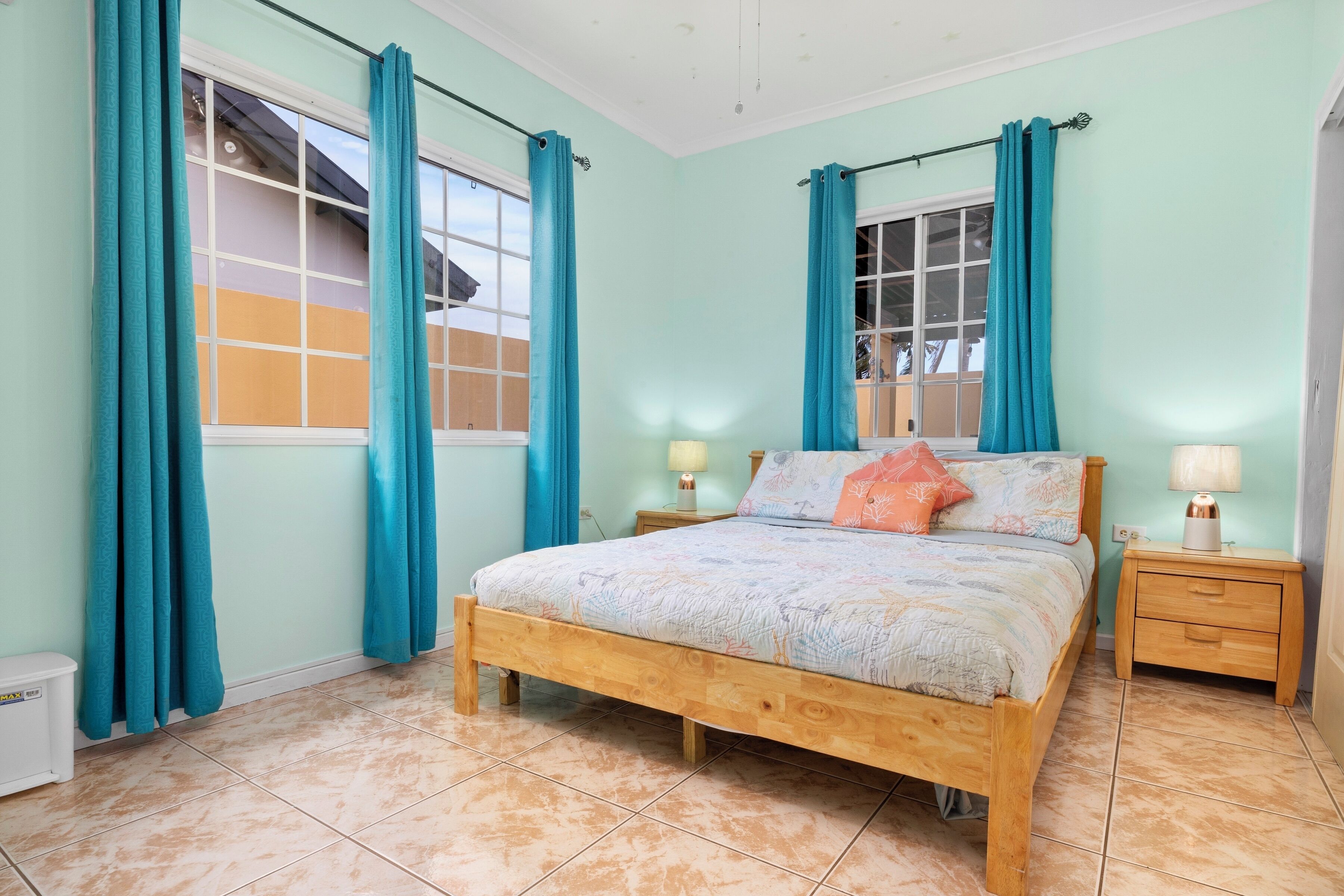 Exclusive-Haus, 4 Schlafzimmer | Verdunkelungsvorhänge, Bügeleisen/Bügelbrett, kostenloses WLAN