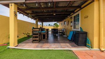 Hus – exclusive, 4 soverom | Terrasse/patio