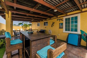 Exclusief huis, 4 slaapkamers | Terras