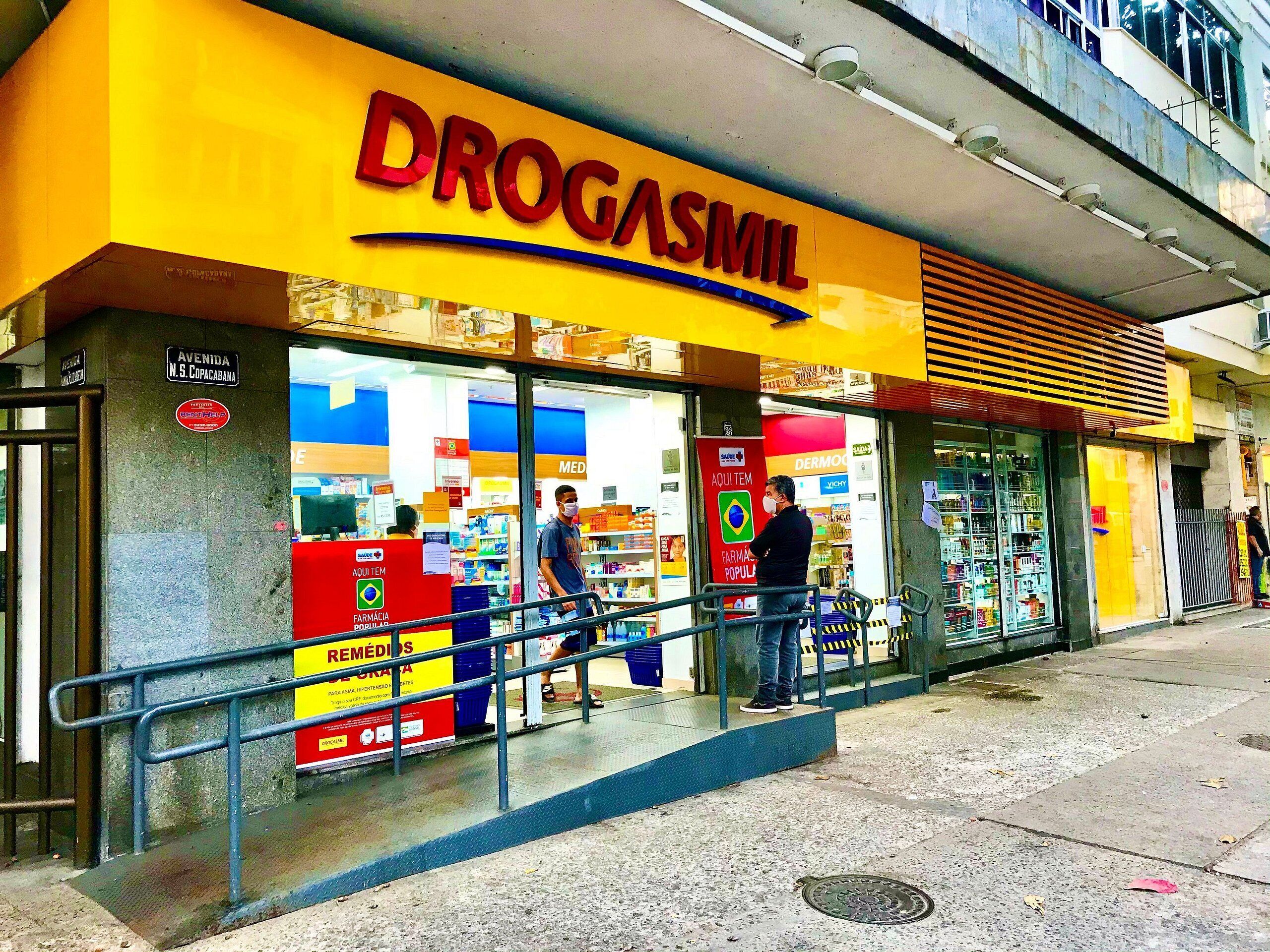 تفاصيل الفندق من الخارج