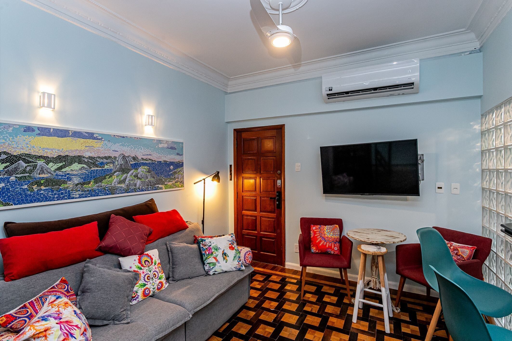 Apartament | Sala d'estar | Televisor de pantalla plana 