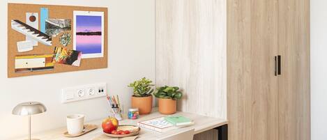 Studio, tupakointi kielletty | Oleskelualue